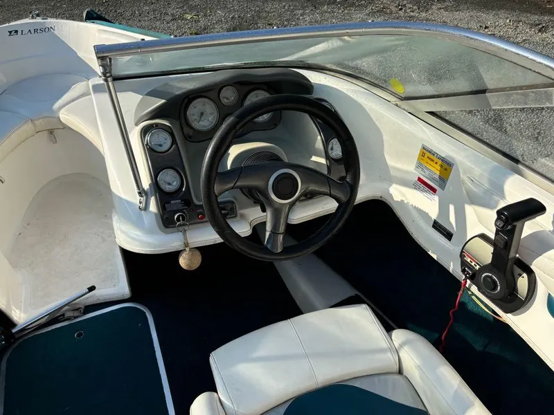 Slide: The Image of Larson 206 2000 - 7