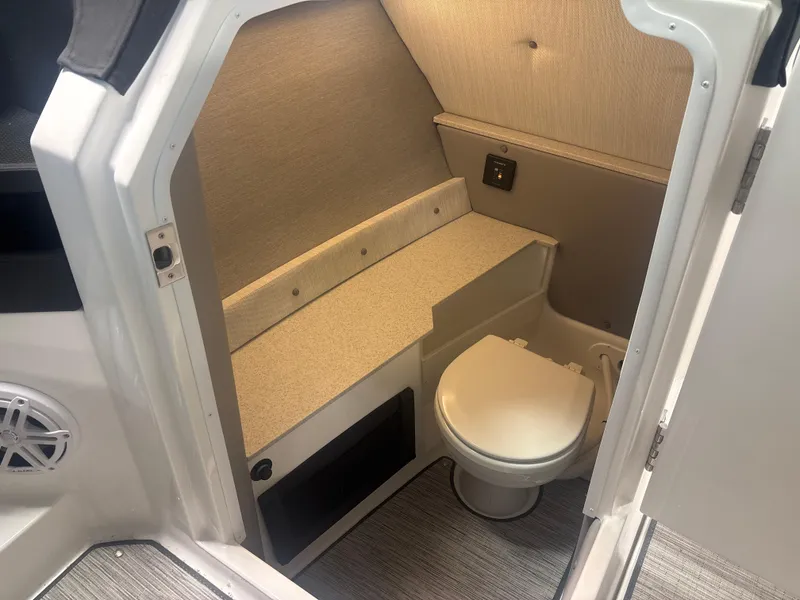 Slide: The Image of Cobalt R6 2023 - 13