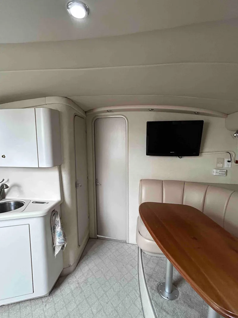 Slide: The Image of Cruisers Yachts 3575 Esprit 1998 - 24