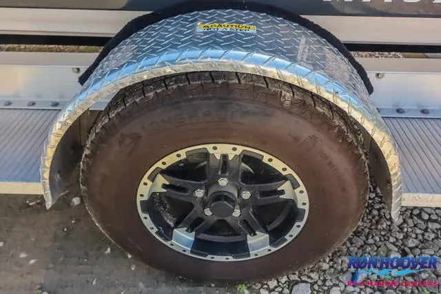 Slide: The Image of 2024 Majek Boats 18 M2 Illusion at Ron Hoover RV & Marine Center. - 22