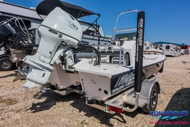 Slide: The Image of 2024 Majek Boats 18 M2 with 115 HP engine in showroom. - 6