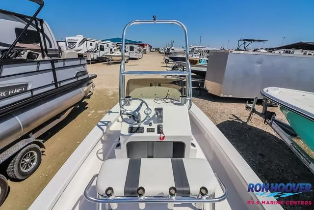 Slide: The Image of 2024 Majek Boats 18 M2 interior at Ron Hoover RV & Marine Center showroom. - 9