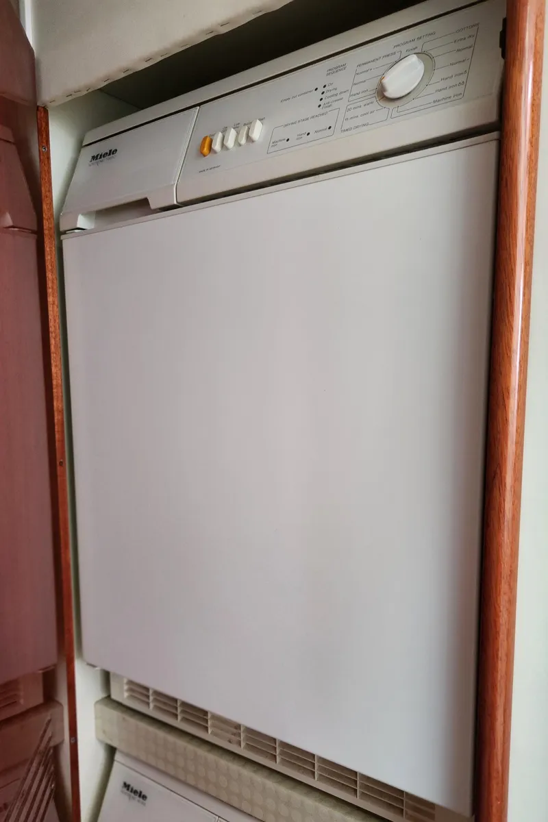 Slide: The Image of Built-in dishwasher on a 1998 Ferretti Yachts 55 Motor Yacht. - 45