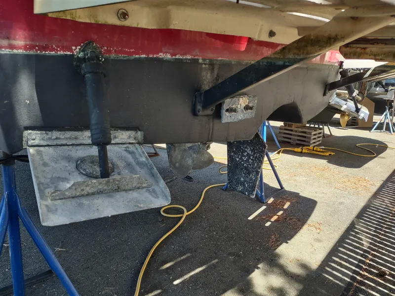 Slide: The Image of 2008 Mainship 30 Pilot II Sedan boat hull and propeller detail in dry dock. - 46