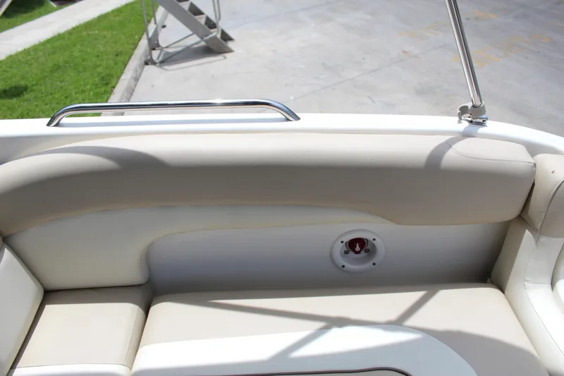 Slide: The Image of NauticStar 243DC Sport Deck 2017 - 50