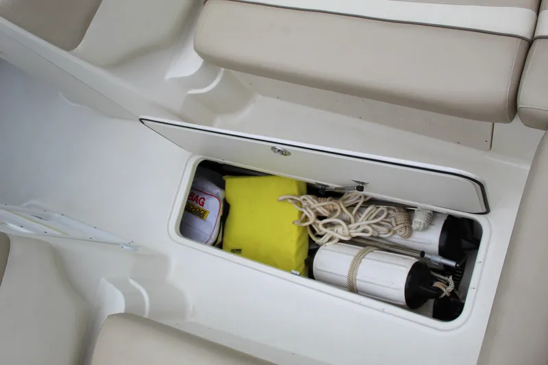 Slide: The Image of NauticStar 243DC Sport Deck 2017 - 57