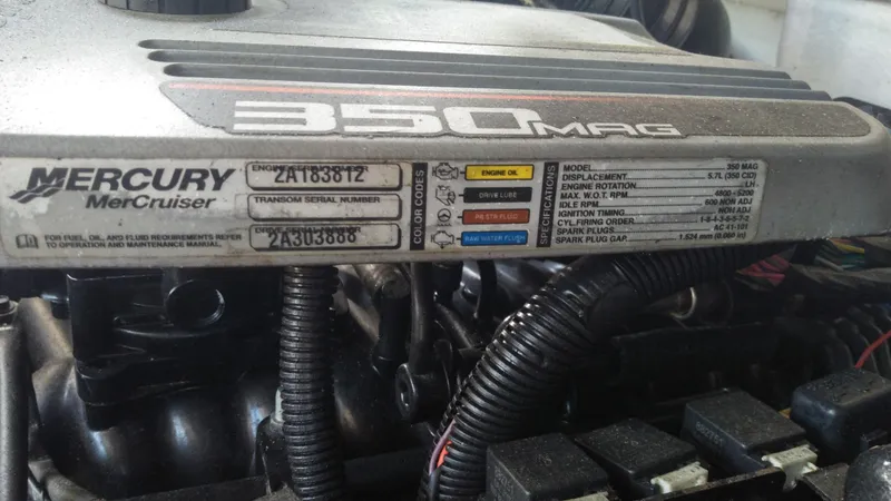 Slide: The Image of Mercury MerCruiser 350 MAG engine in 2014 Sea Ray 300 SLX boat. - 23