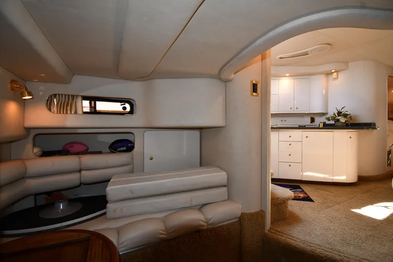 Slide: The Image of Sea Ray Sundancer 400 1997 - 54