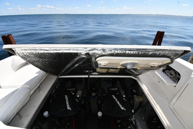 Slide: The Image of Sea Ray Sundancer 400 1997 - 60