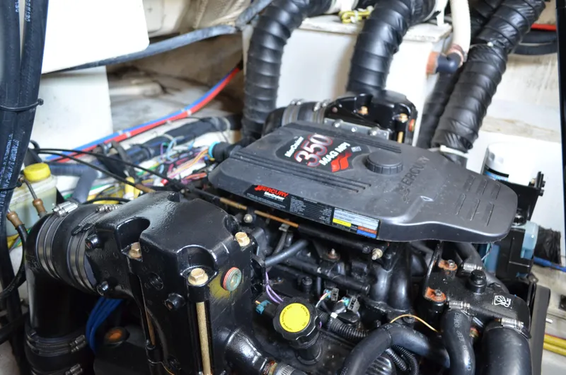 Slide: The Image of Engine compartment of a 2007 Bayliner 325 Sunbridge with MerCruiser 350 MAG MPI engine. - 41