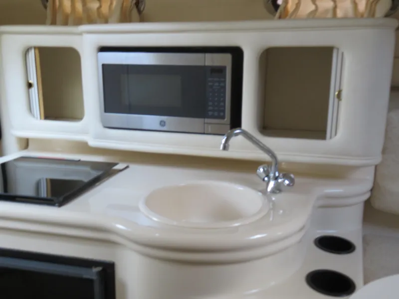 Slide: The Image of Sea Ray 260 Sundancer 2001 - 9