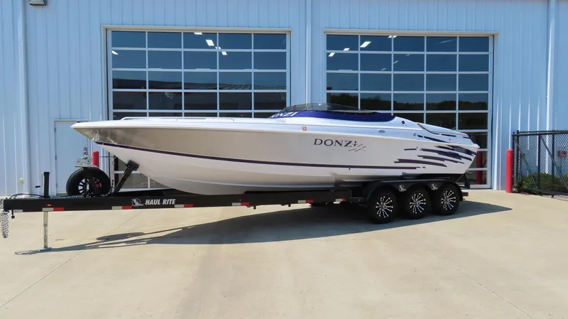 Donzi 28 ZX Open 2003 - Marine Source