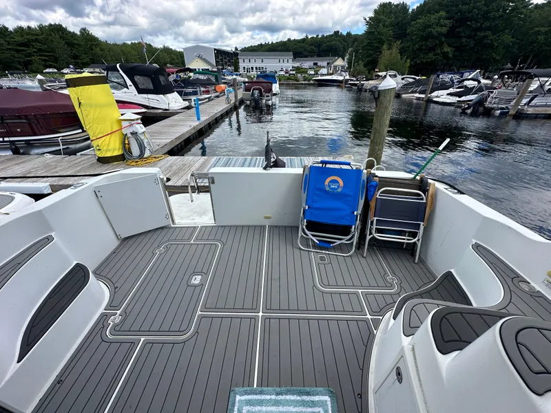 Slide: The Image of Carver Yachts 33 Super Sport 2005 - 8