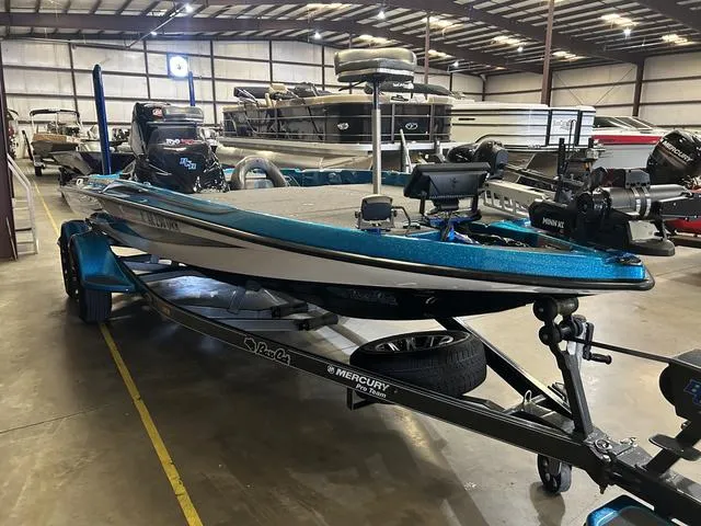 Slide: The Image of 2018 Bass Cat Boats Lynx with Mercury 250L in warehouse setting. - 3