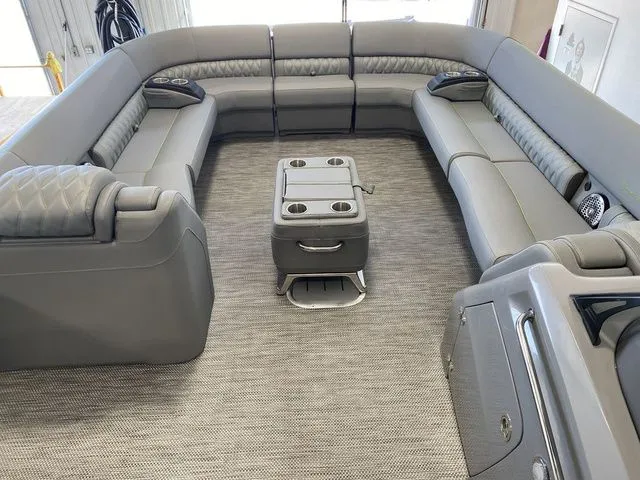 Slide: The Image of Bennington 28 RSBA X1 2024 - 13