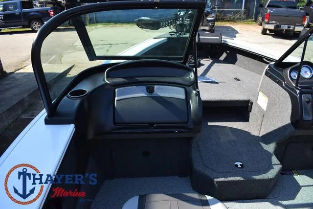 Slide: The Image of Lund 1875 Crossover XS Sport 2025 - 27