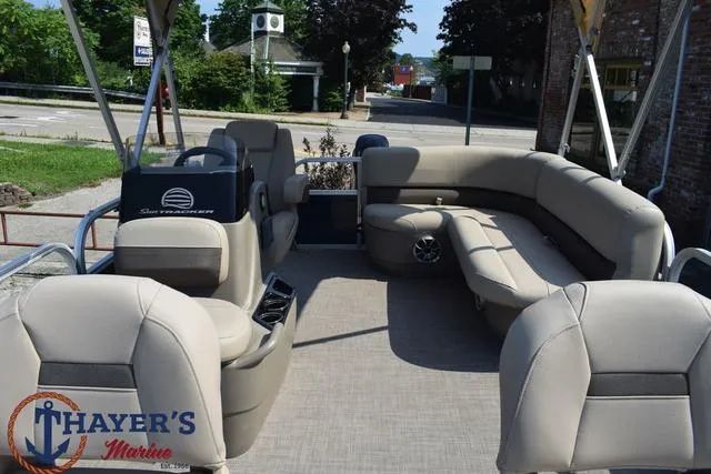 Slide: The Image of Sun Tracker Bass Buggy® 16 XL Select 2025 - 28