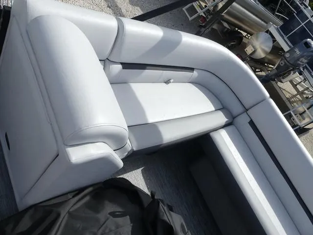 Slide: The Image of Sweetwater Godfrey Sweetwater 2286 QS 2025 - 13