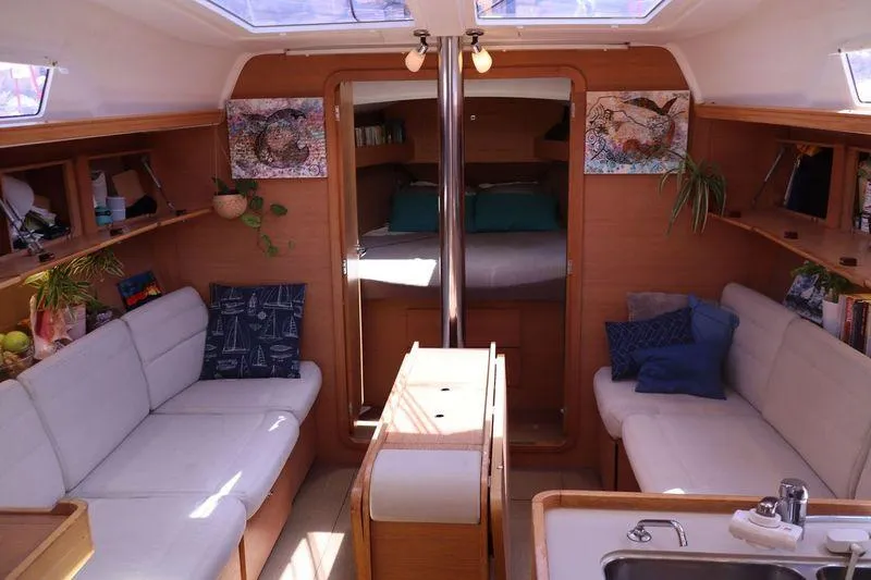 Slide: The Image of Main Salon - 7