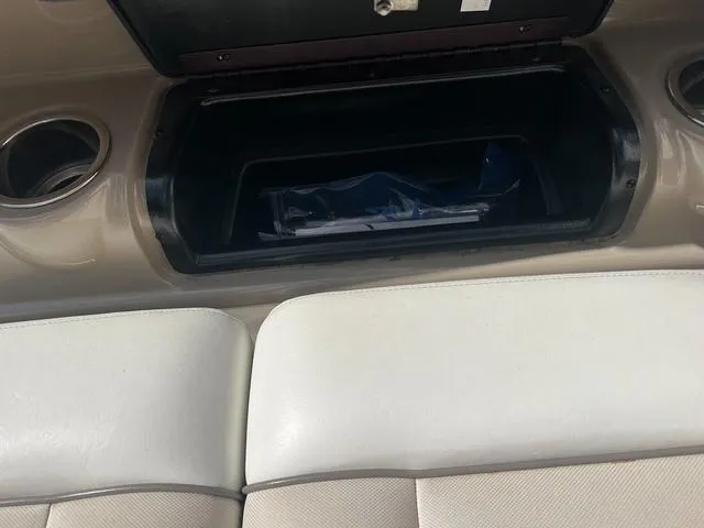 Slide: The Image of Yamaha 242 Limited S 2013 - 9