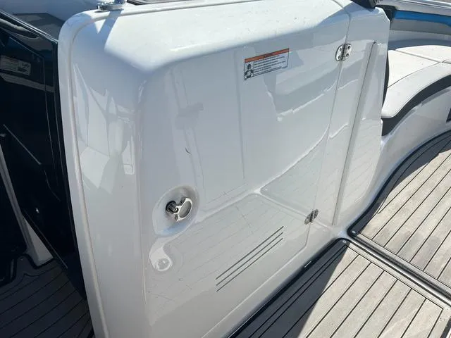 Slide: The Image of Yamaha 242X E-Series 2018 - 12