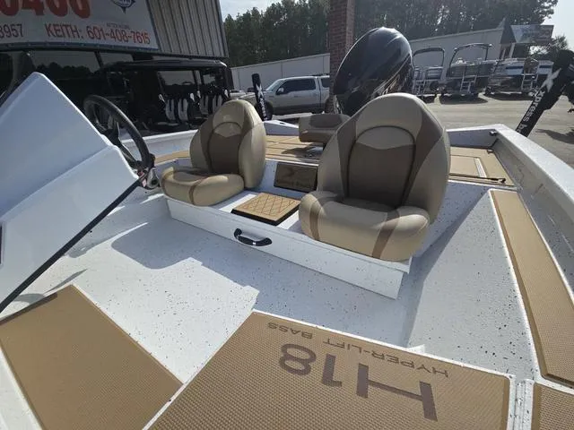 Slide: The Image of Xpress H18 2024 - 24