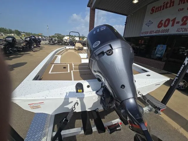 Slide: The Image of Xpress H18 2024 - 26