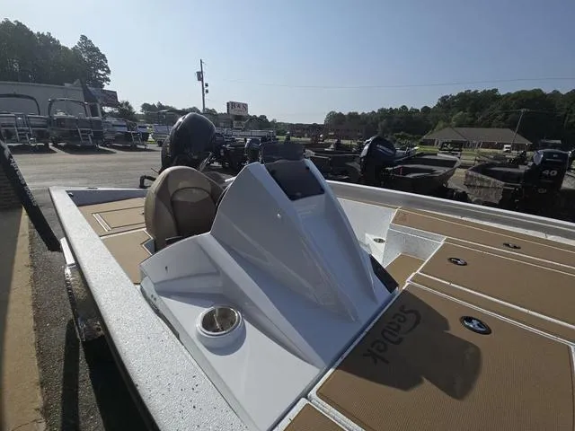 Slide: The Image of Xpress H18 2024 - 8