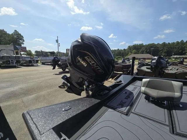 Slide: The Image of Xpress X21 Pro 2025 - 14