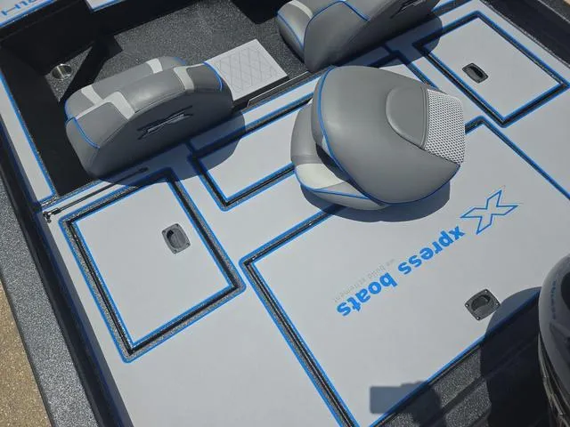 Slide: The Image of Xpress H18C Crappie 2025 - 34