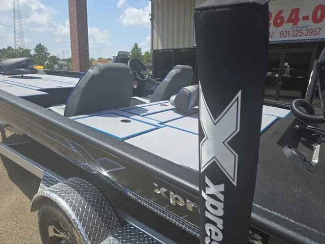 Slide: The Image of Xpress H20 Bass 2025 - 9