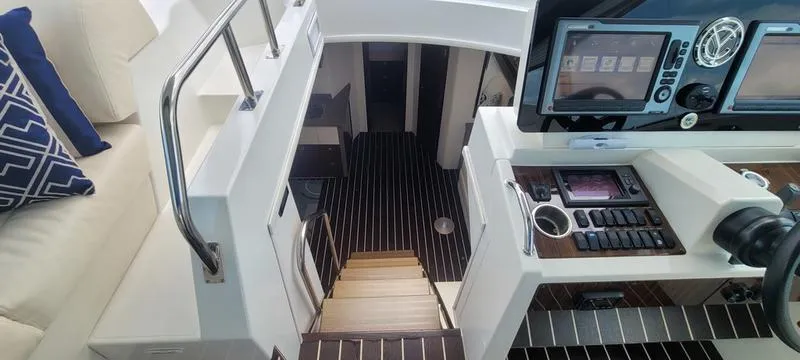 Slide: The Image of Cruisers 48 Cantius 2011 - 50