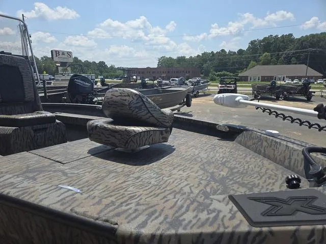 Slide: The Image of Xpress H20B 2025 - 9