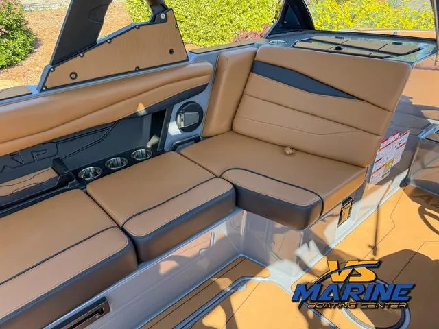 Slide: The Image of Axis Wake Research A225 2025 - 11