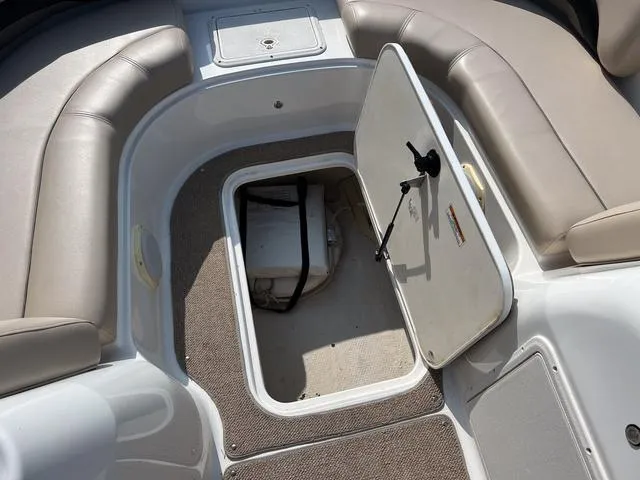 Slide: The Image of Hurricane SunDeck Sport 188 OB 2013 - 20