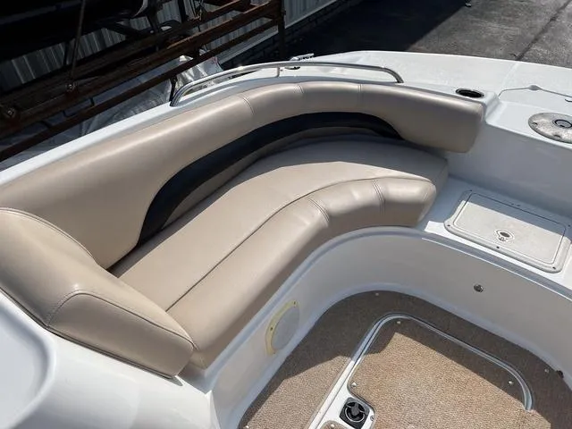 Slide: The Image of Hurricane SunDeck Sport 188 OB 2013 - 21