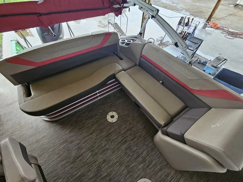 Slide: The Image of 2021 Bennington 22 SSBX boat interior with spacious seating and modern design. - 40
