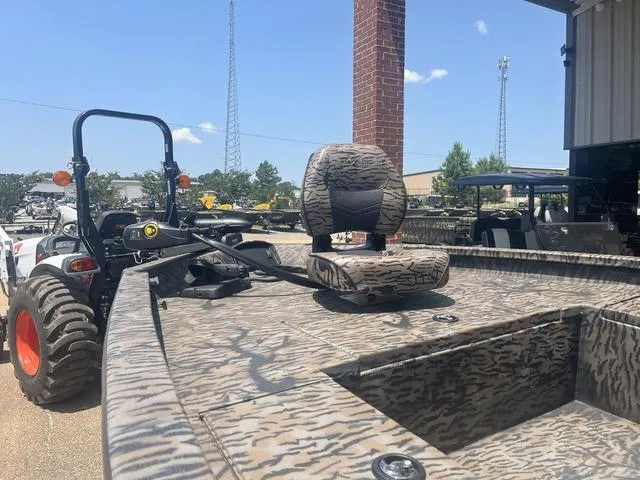 Slide: The Image of Xpress H20B 2025 - 15