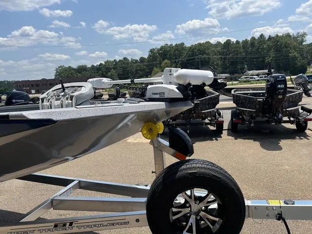 Slide: The Image of Xpress H22 2025 - 4