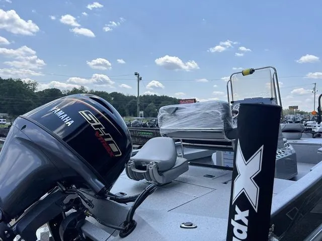 Slide: The Image of Xpress H20B 2025 - 30