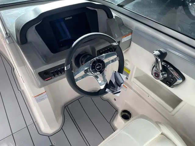 Slide: The Image of Chaparral 23 SSi 2025 - 11