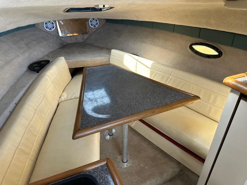 Slide: The Image of Bayliner 2755 Sunbridge 1989 - 13
