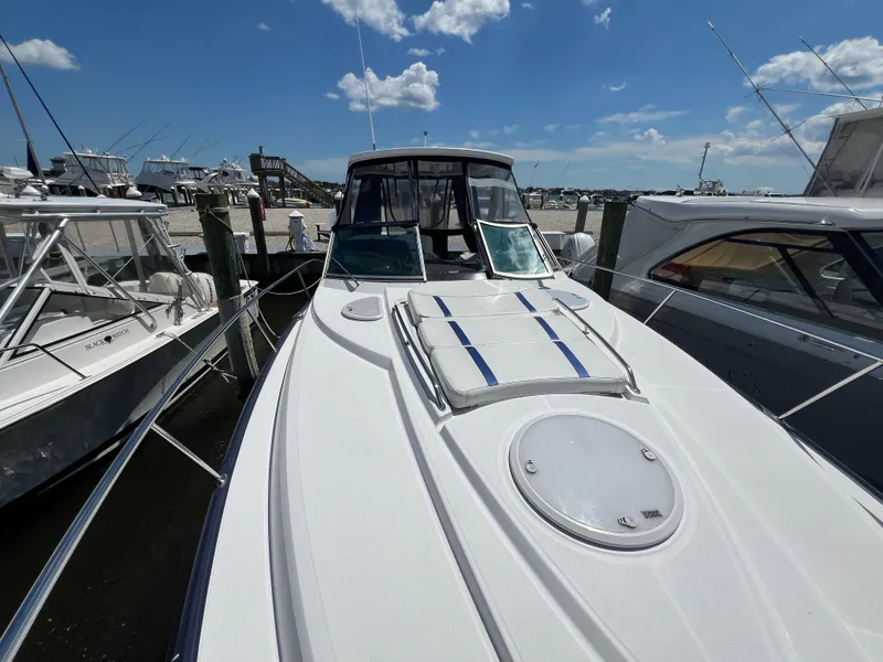 Slide: The Image of Monterey 355 Sport Yacht 2017 - 70