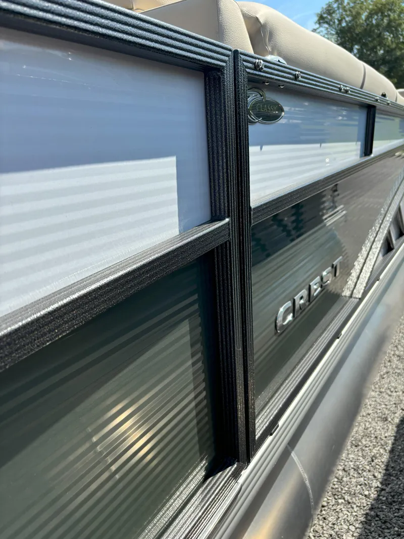 The Image of Crest Classic LX 200L 2024 - 1