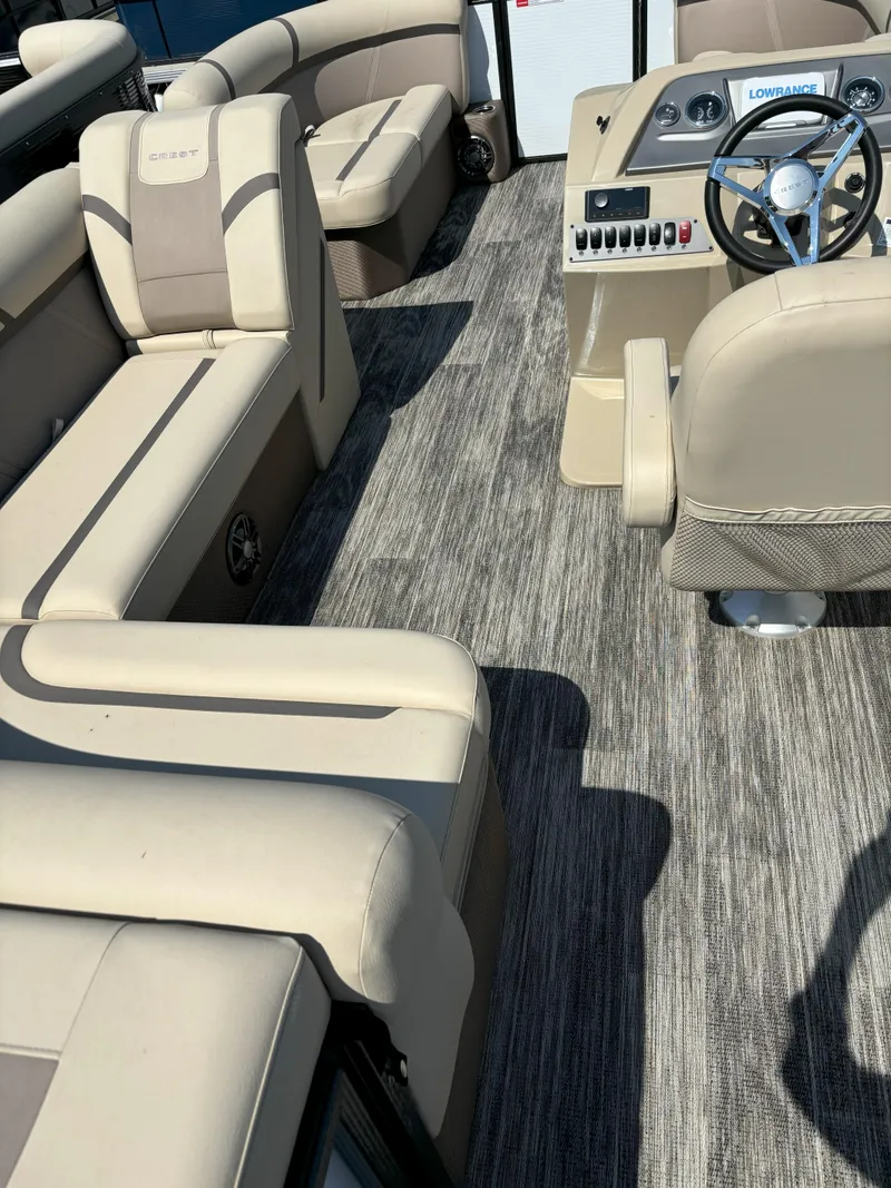 Slide: The Image of Crest Classic LX 200L 2024 - 10