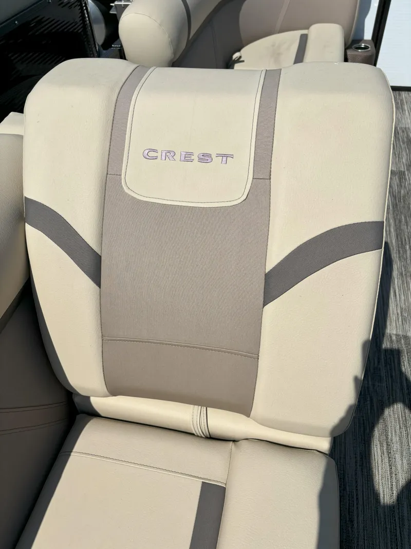 Slide: The Image of Crest Classic LX 200L 2024 - 14