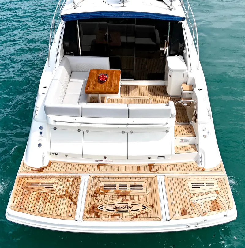 Slide: The Image of 2017 Sea Ray 510 SunDancer - 101