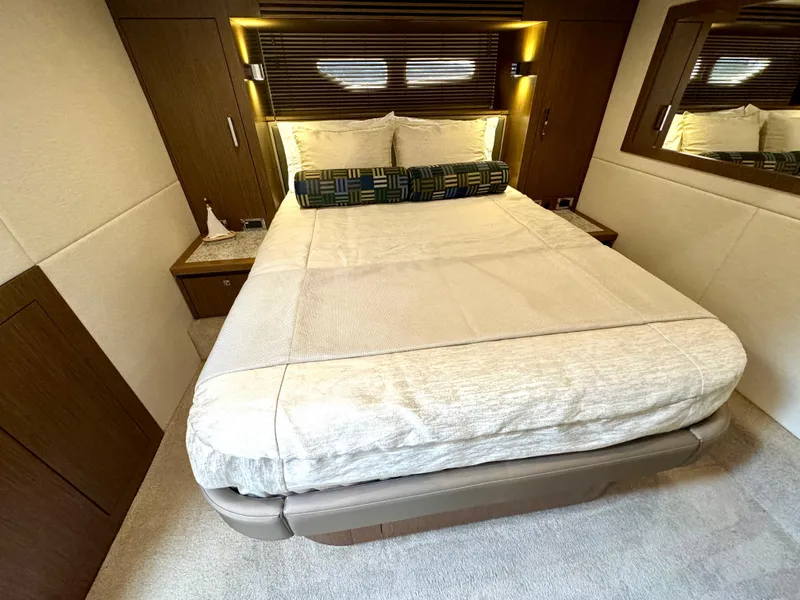 Slide: The Image of Master StateRoom - 43
