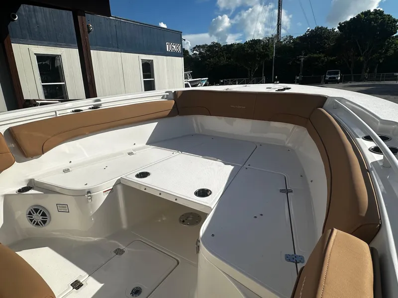 Slide: The Image of NauticStar 28 XS 2023 - 17