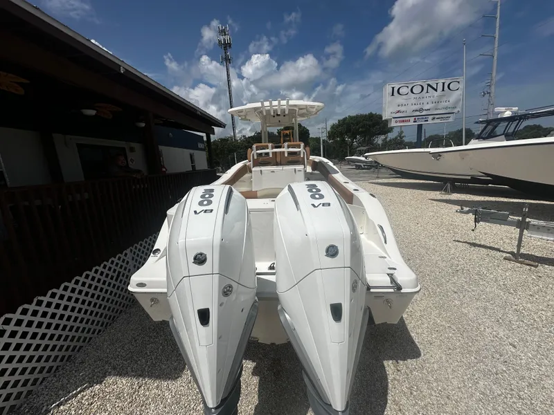 Slide: The Image of NauticStar 28 XS 2023 - 4